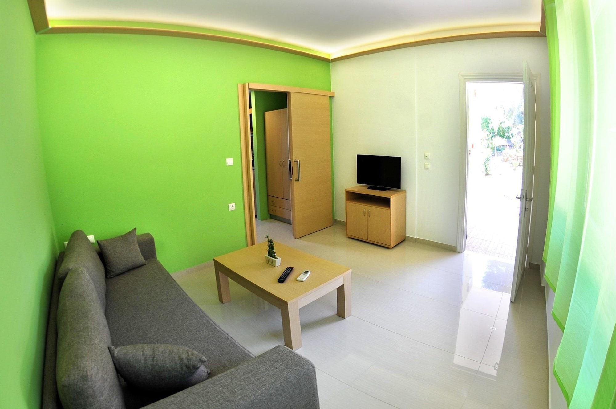 Vliho Bay Suites & Apartments Yénion Esterno foto