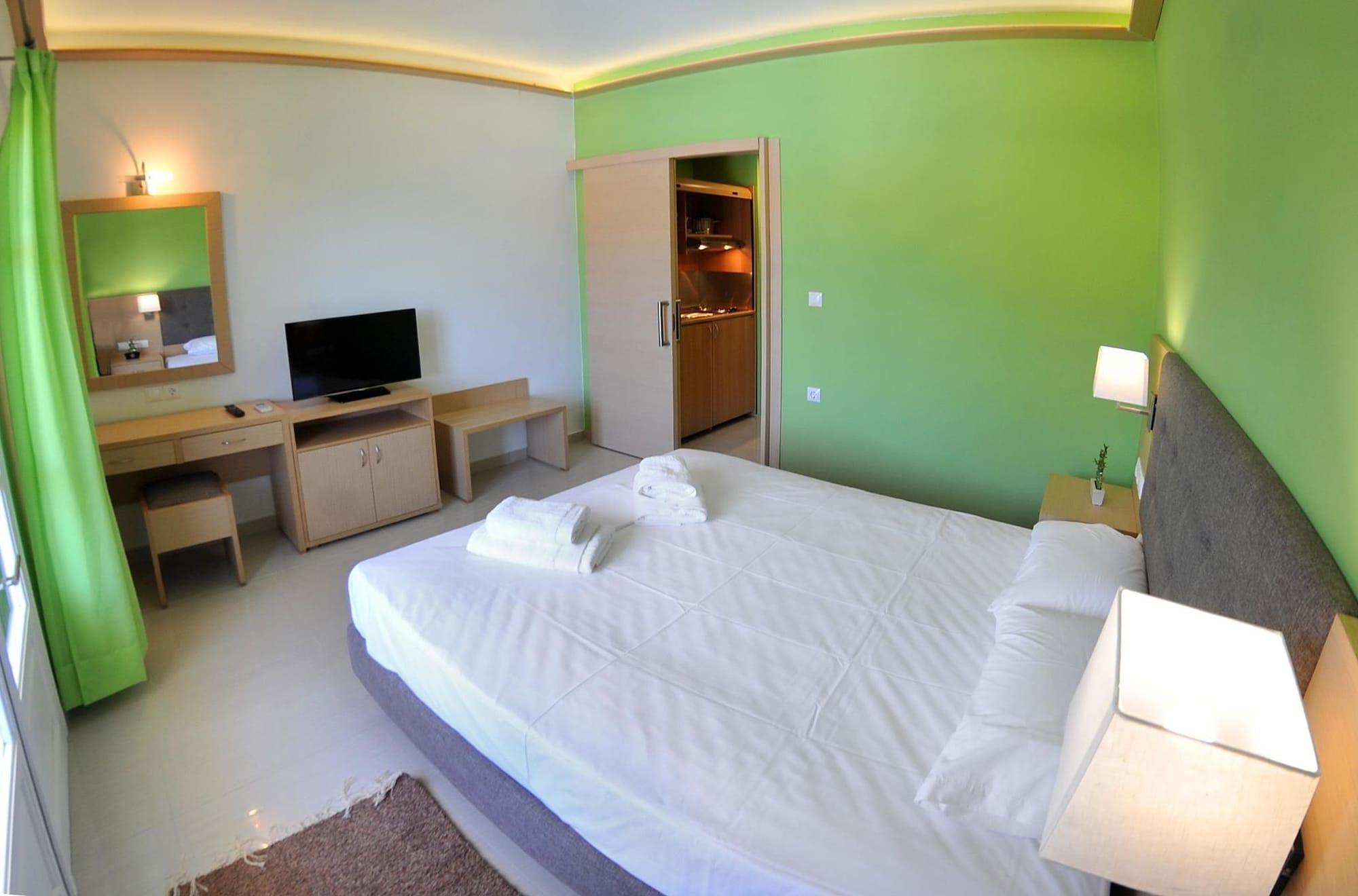 Vliho Bay Suites & Apartments Yénion Esterno foto